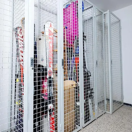 Cozy Modern Super Location Feels Like קראנס-מונטנה